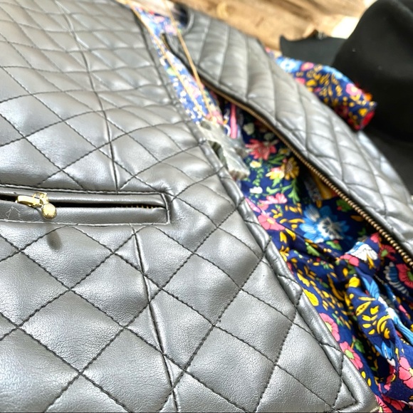 Daniel Hechter | Beautiful Quilted Vegan Boho Vest - Picture 6 of 15